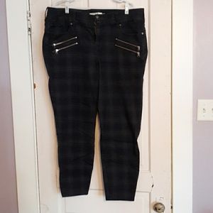 LAST CHANCE - Torrid Grey and Blue Jegging